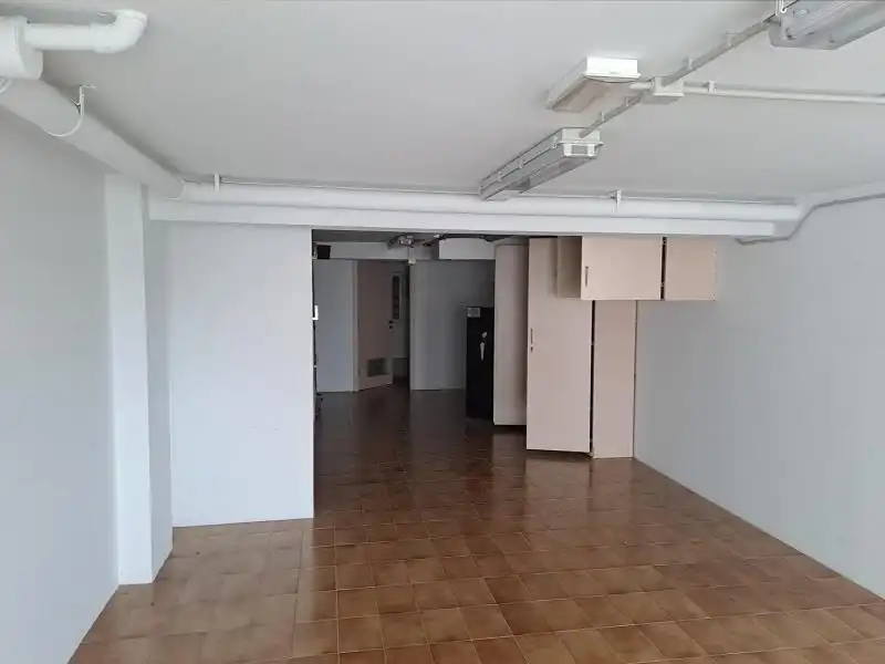 Gewerbefläche zum Verkauf in Avenida A Barca, imagen 11