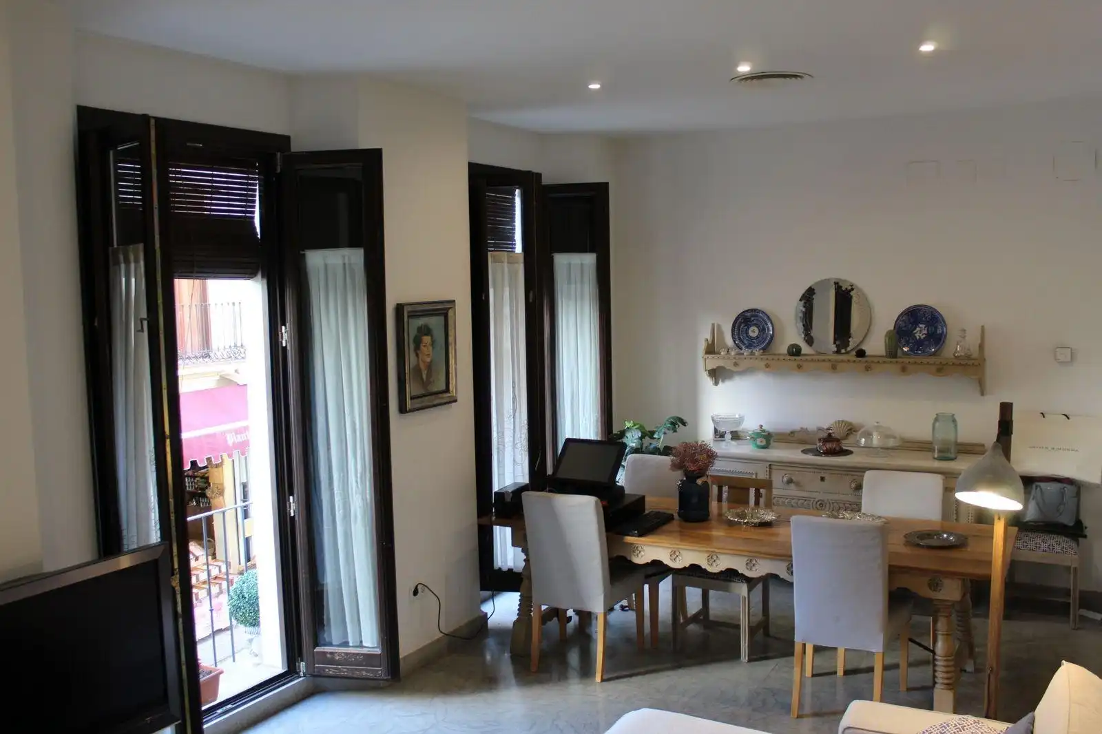 Comedor de Edificio en venta en Granada
