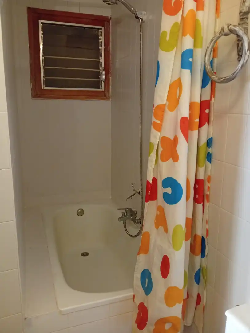 Baño de Casa o chalet en venta en Montbrió del Camp con Horno, Lavadora y Alarma