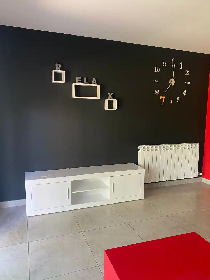 Sala d'estar de Pis de lloguer en Girona amb Aire condicionat, Calefacció i Parquet