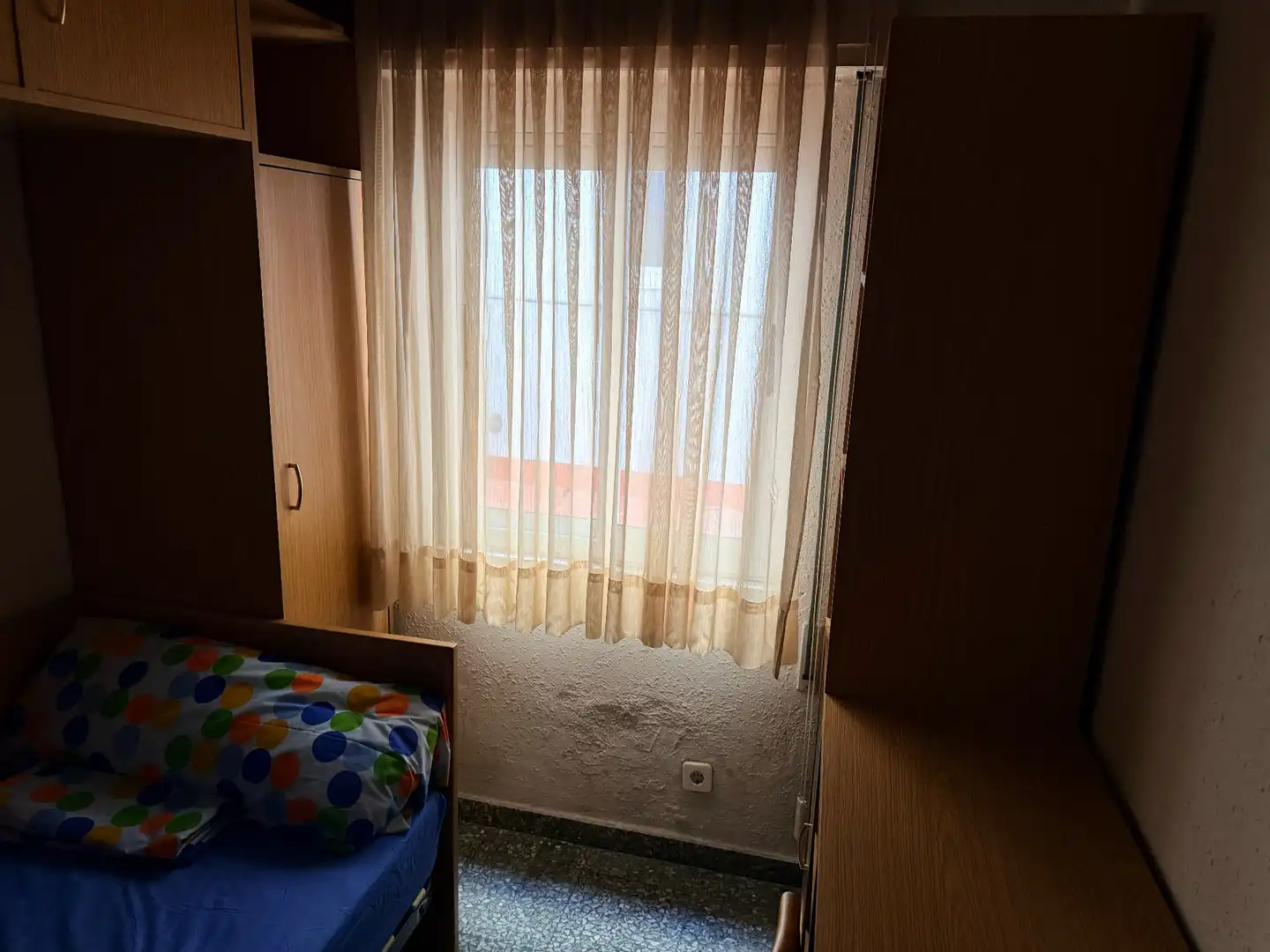 Dormitori de Pis en venda en León Capital  amb Calefacció, Terrassa i Moblat