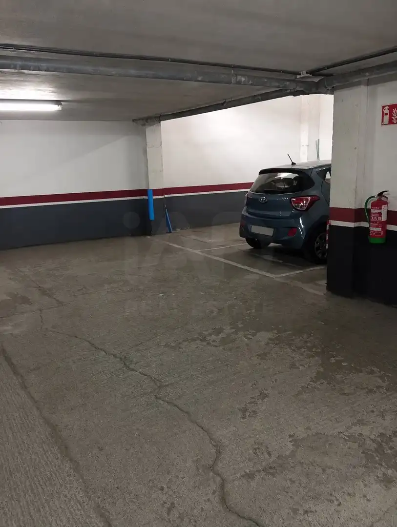 Parking of Garage for sale in León Capital 