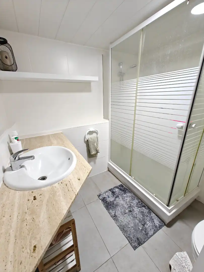 Bany de Planta baixa en venda en Premià de Mar amb Aire condicionat, Moblat i Forn