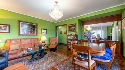 Foto 3 de Piso en venta en Camino de Ugasko, San Pedro de Deusto - La Ribera, Bilbao