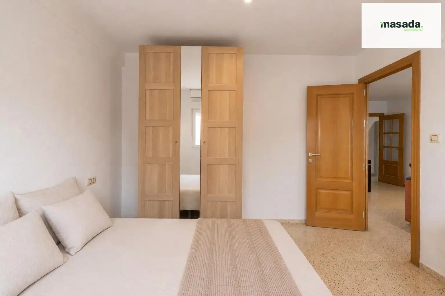 Habitación de Piso en venta en Granada con Aire acondicionado, Calefacción y Amueblado
