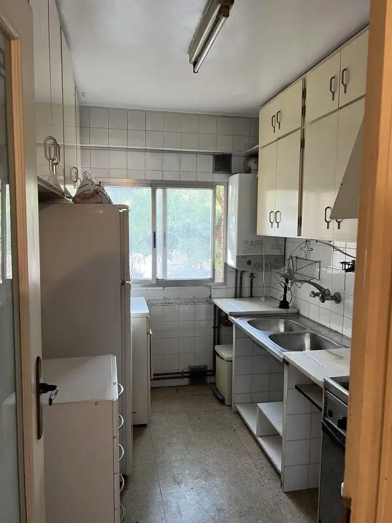 Kitchen of Flat for sale in Valencia  with Furnished and Balcony