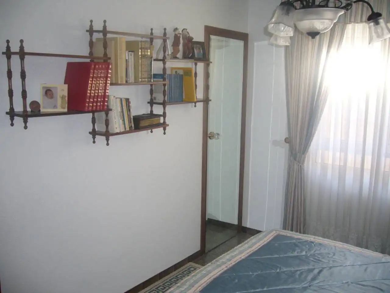 Habitación de Casa adosada en venta en Banyeres de Mariola con Calefacción y Terraza