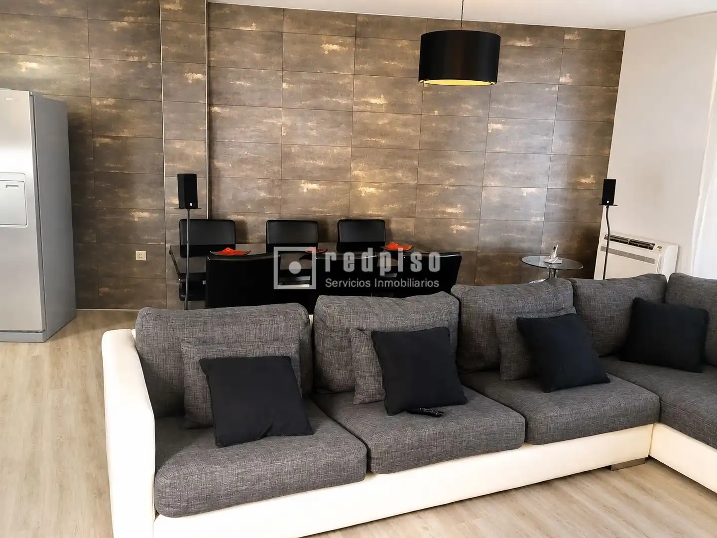 Sala d'estar de Dúplex en venda en Casarrubios del Monte amb Aire condicionat, Calefacció i Parquet