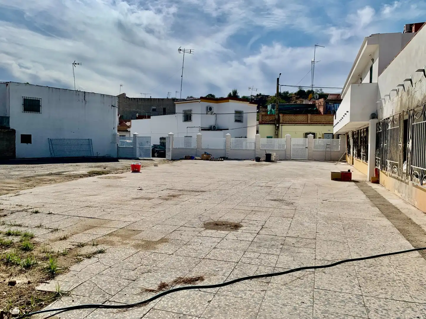 Vista exterior de Edificio en venta en Villanueva del Río y Minas