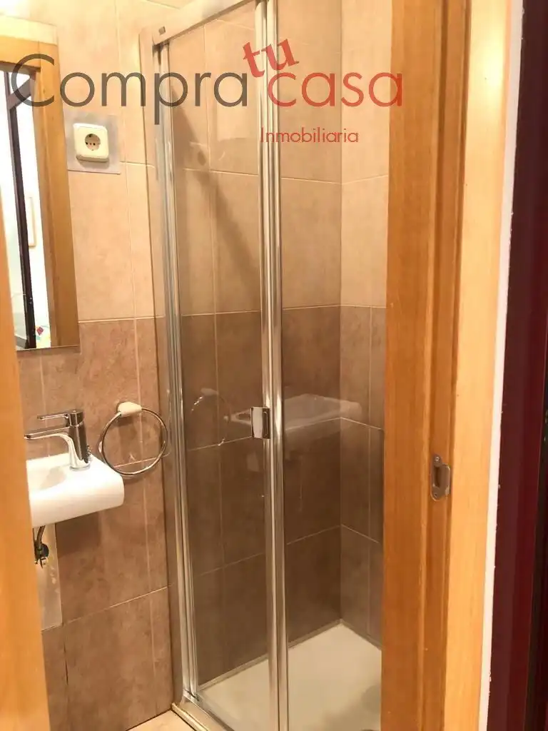 Bathroom of Study for rent in Segovia  with Air Conditioner and Heating