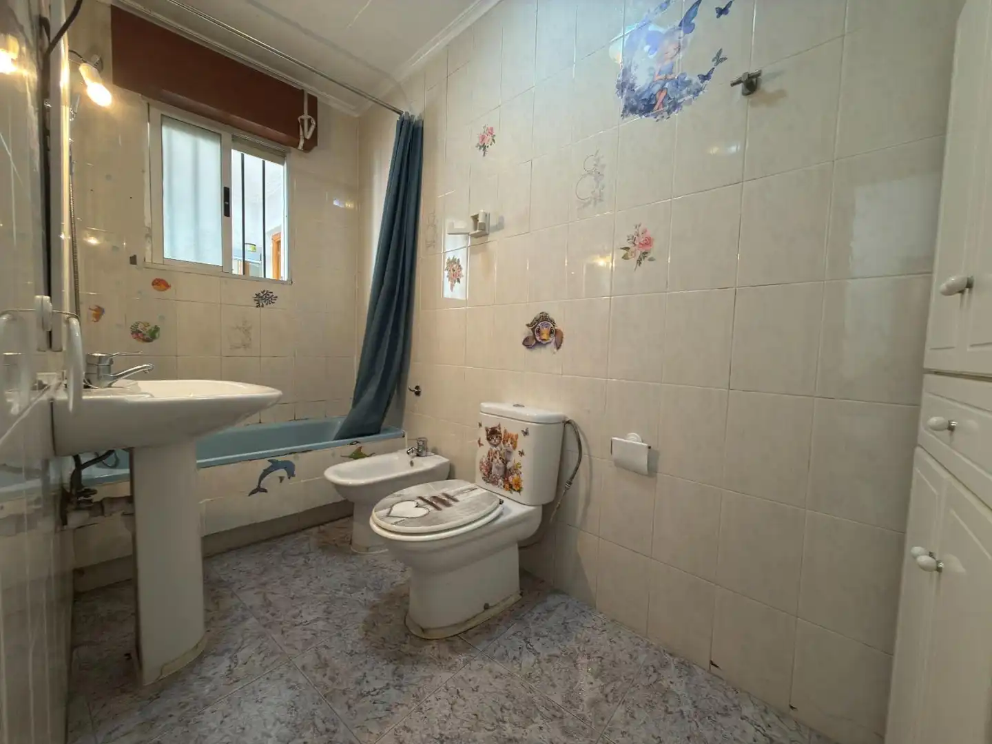 Bathroom of Flat for sale in Águilas  with Furnished