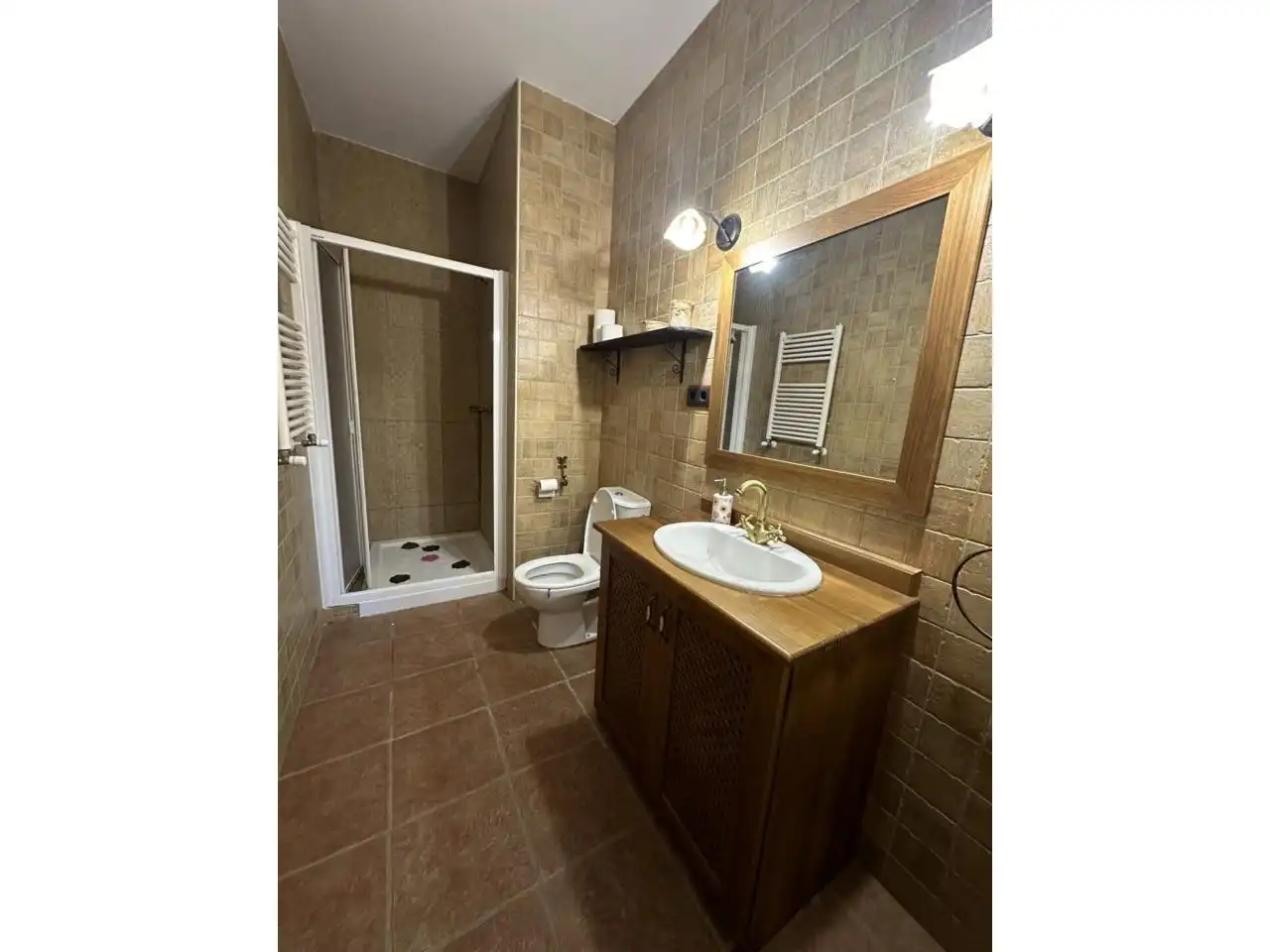 Bathroom of Houses for sale in Villar de Olalla  with Air Conditioner, Heating and Private garden