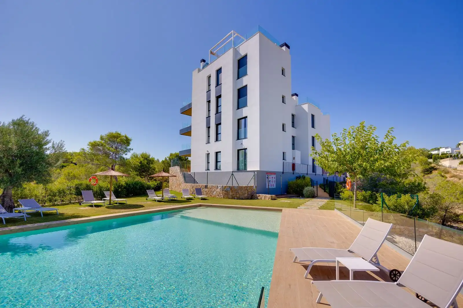 Apartamento con piscina en venta en N/A, imagen 35