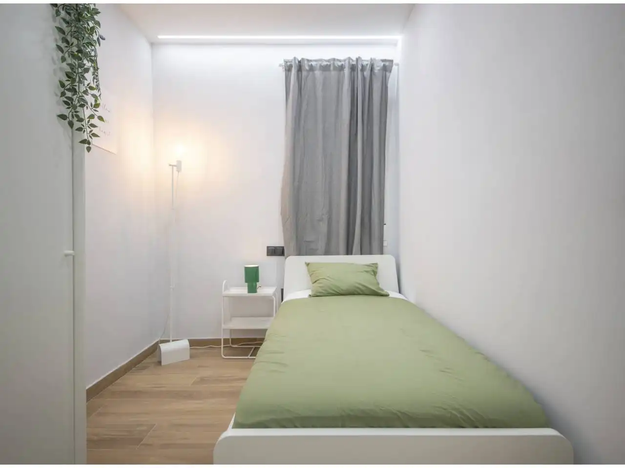 Bedroom of Flat for sale in Igualada  with Parquet flooring and Furnished