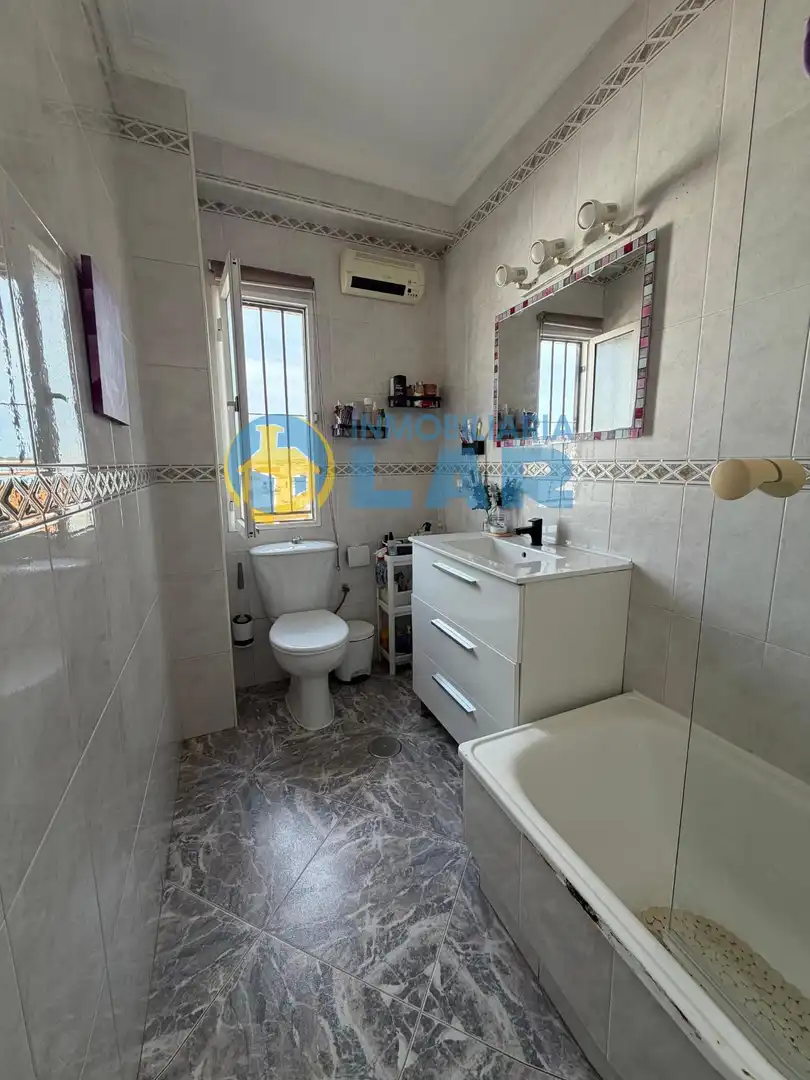 Flat for sale in Moguer, imagen 4