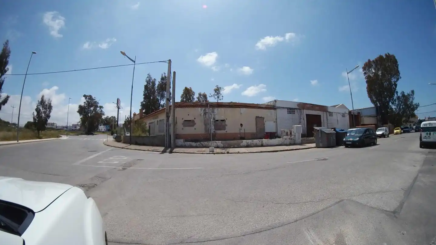 Vista exterior de Nave industrial en venta en San Fernando