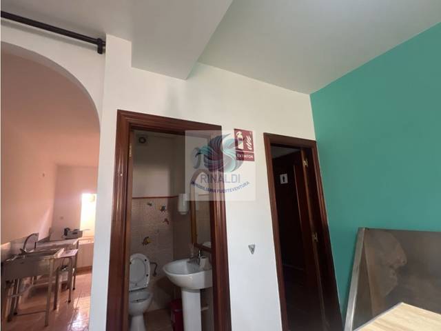 Local comercial en Alquiler en La Charca - Majada Marcial