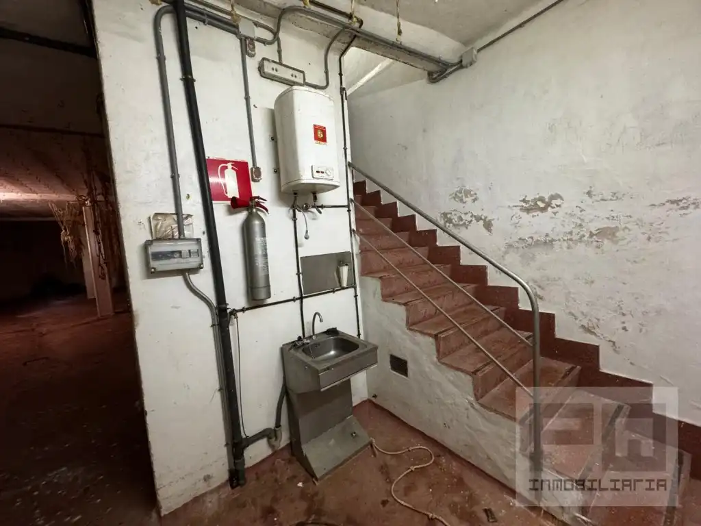 Nau industrial de lloguer en Muñogalindo