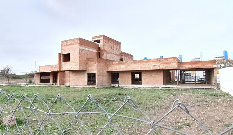 Edifici en venda a SATURNO, El Carpio