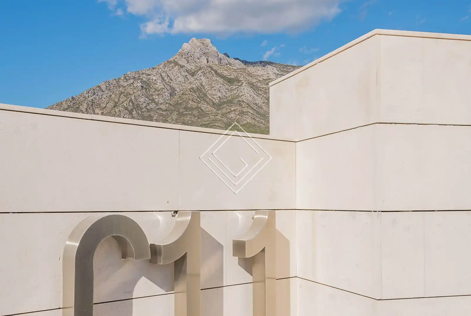 Chalet con piscina en venta en Milla de Oro, imagen 24