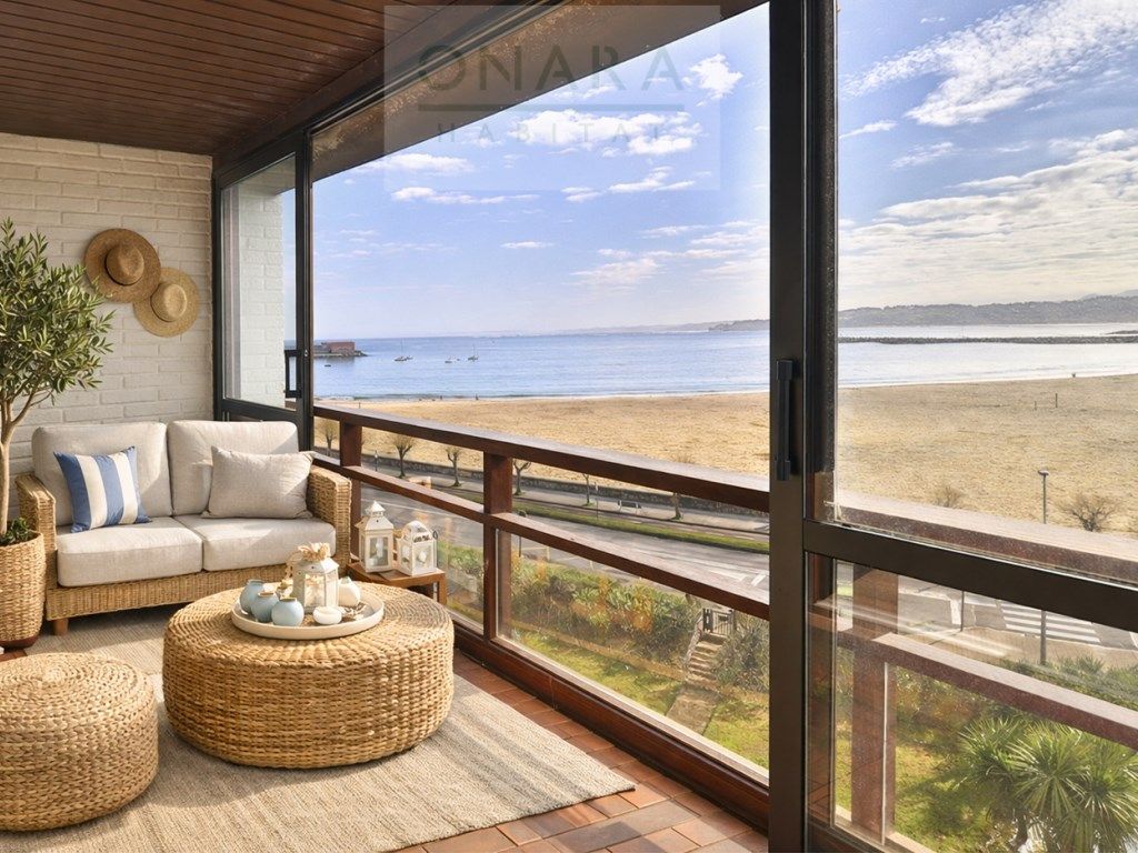 Apartment for sale in Calle Ramon Iribarren Pase