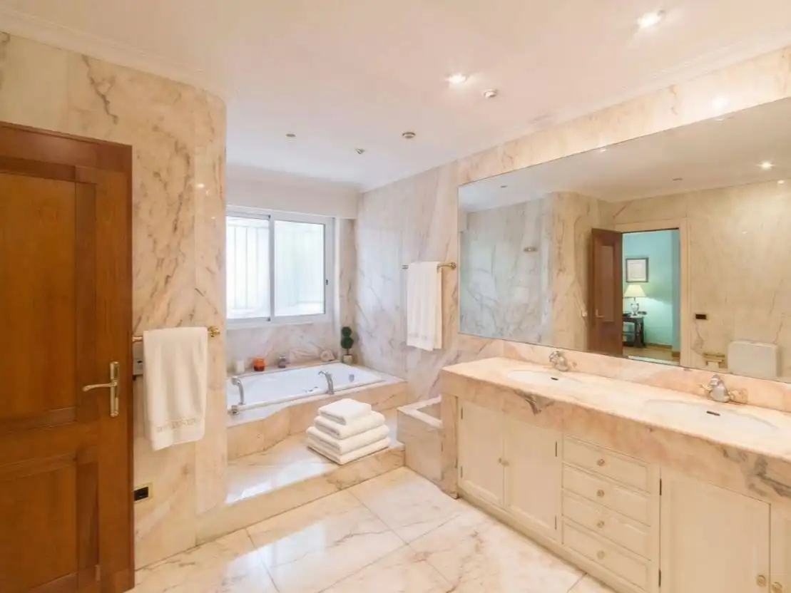 Chalet con piscina en venta en MANUEL OLIAG 6, imagen 25