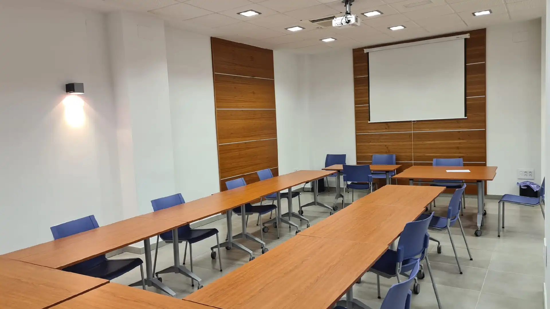 Commercial properties for rent in Campo de la Juventud