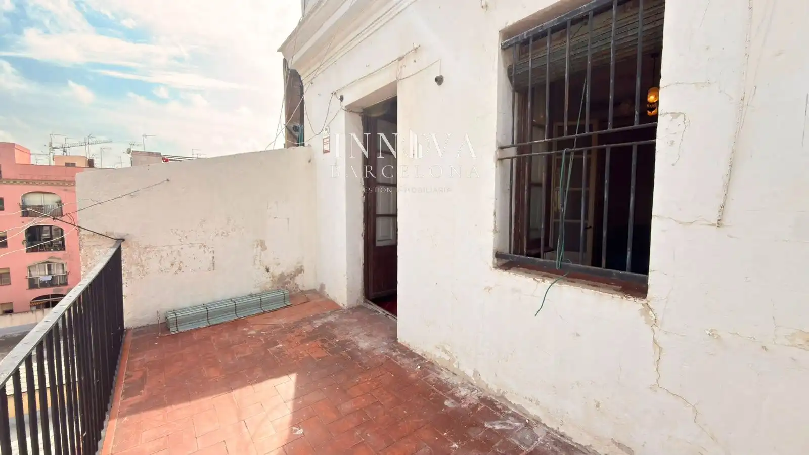 Piso en venta en Barcelona con Terraza