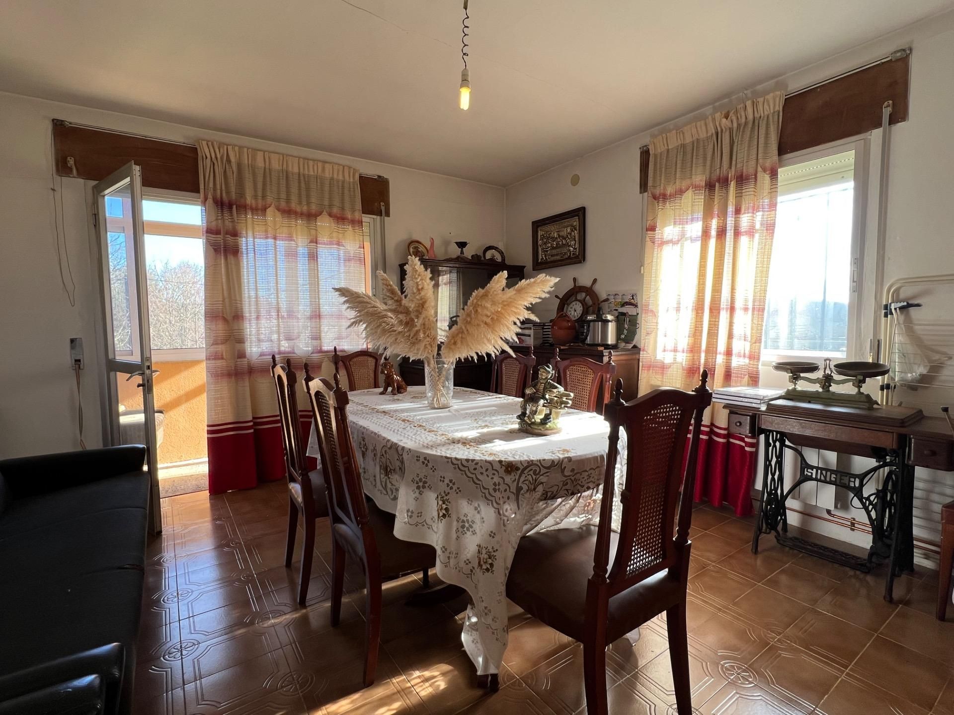 Casa o xalet en venda a  SANTA MARIÑA - PQ EIRE, 12, Pantón