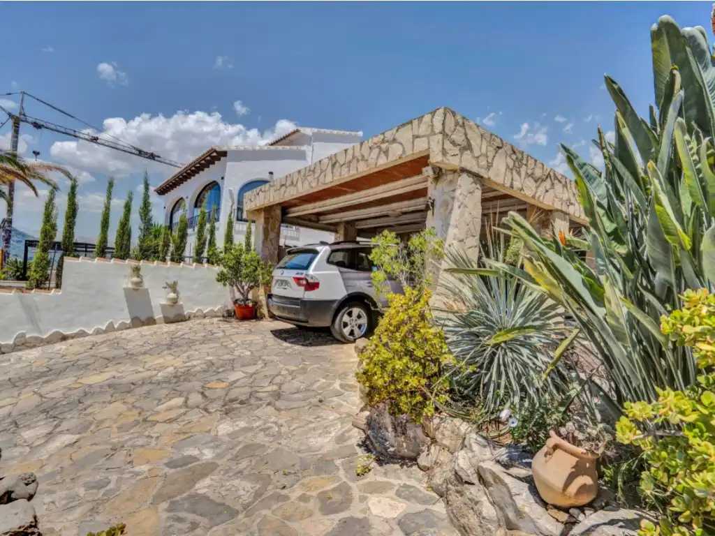 Vista exterior de Casa o xalet en venda en Murla amb Aire condicionat, Calefacció i Jardí privat