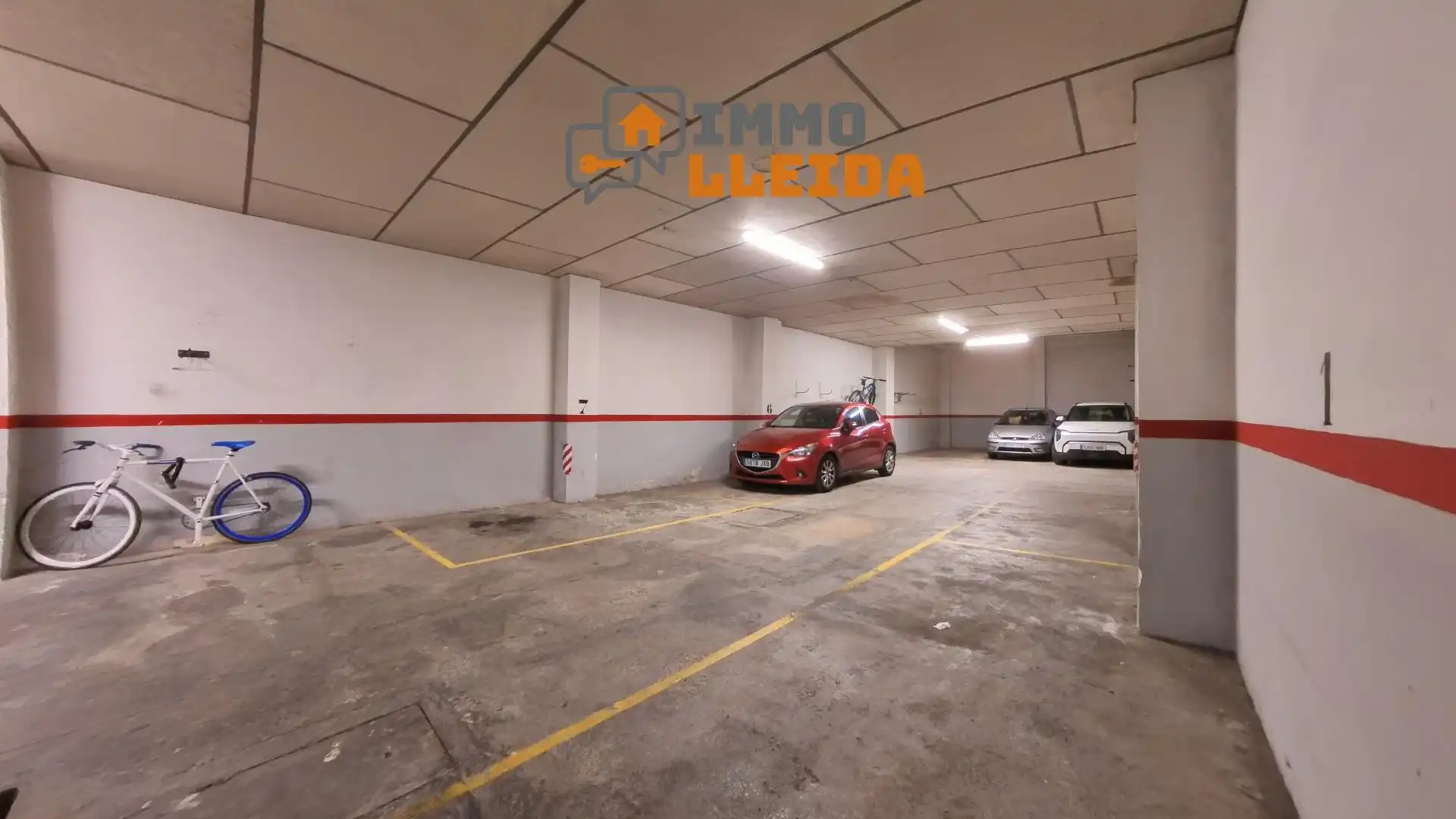 Aparcament de Garatge en venda en Lleida