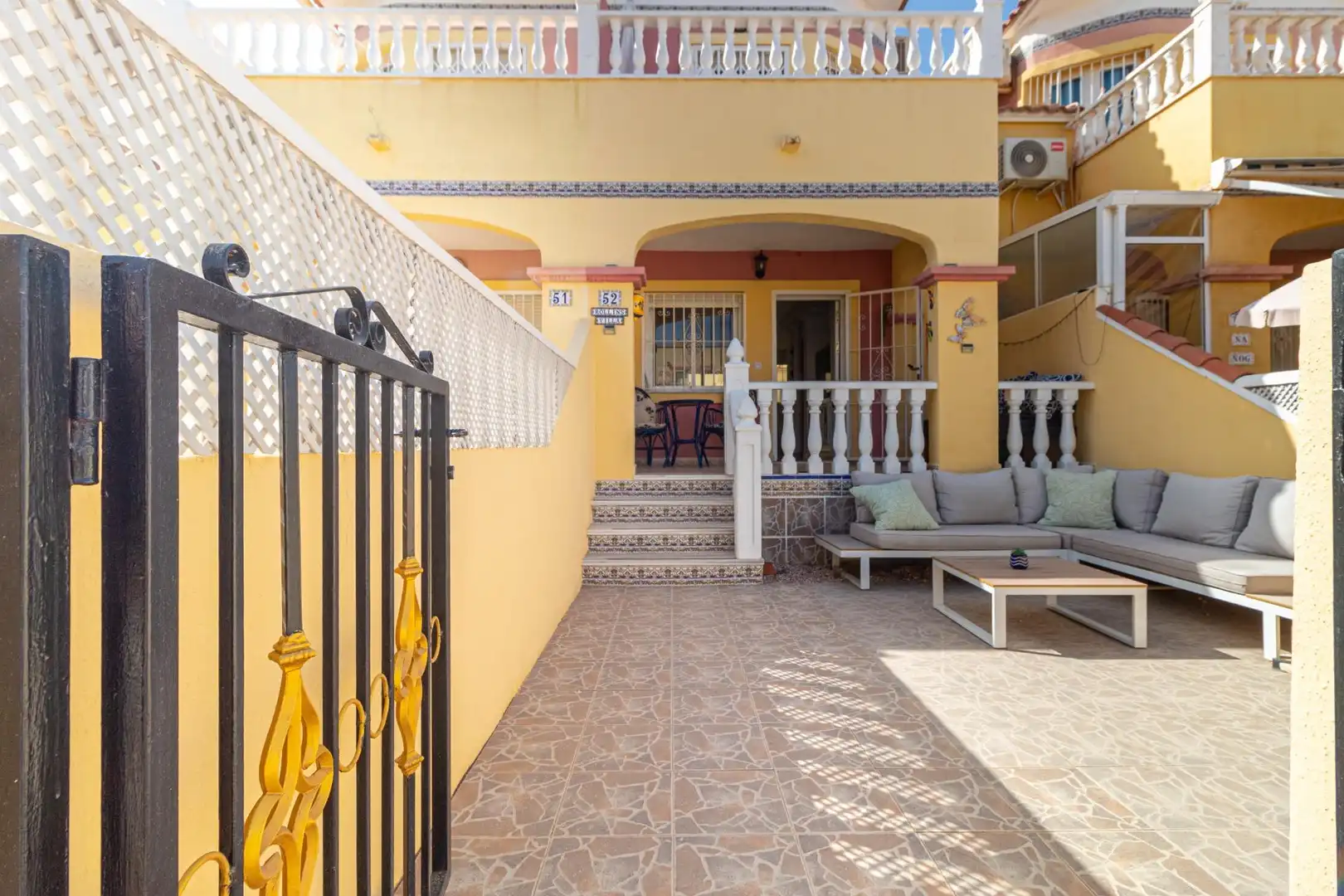 Terrassa de Casa o xalet en venda en Orihuela amb Calefacció, Piscina i Piscina comunitària
