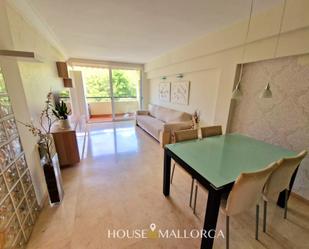 Sala d'estar de Apartament de lloguer en  Palma de Mallorca amb Calefacció, Parquet i Terrassa