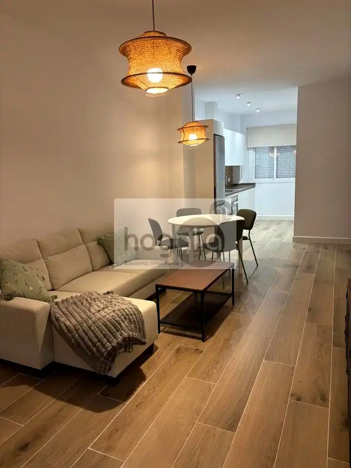 Ground floor for rent in Sevilla, Sevilla
