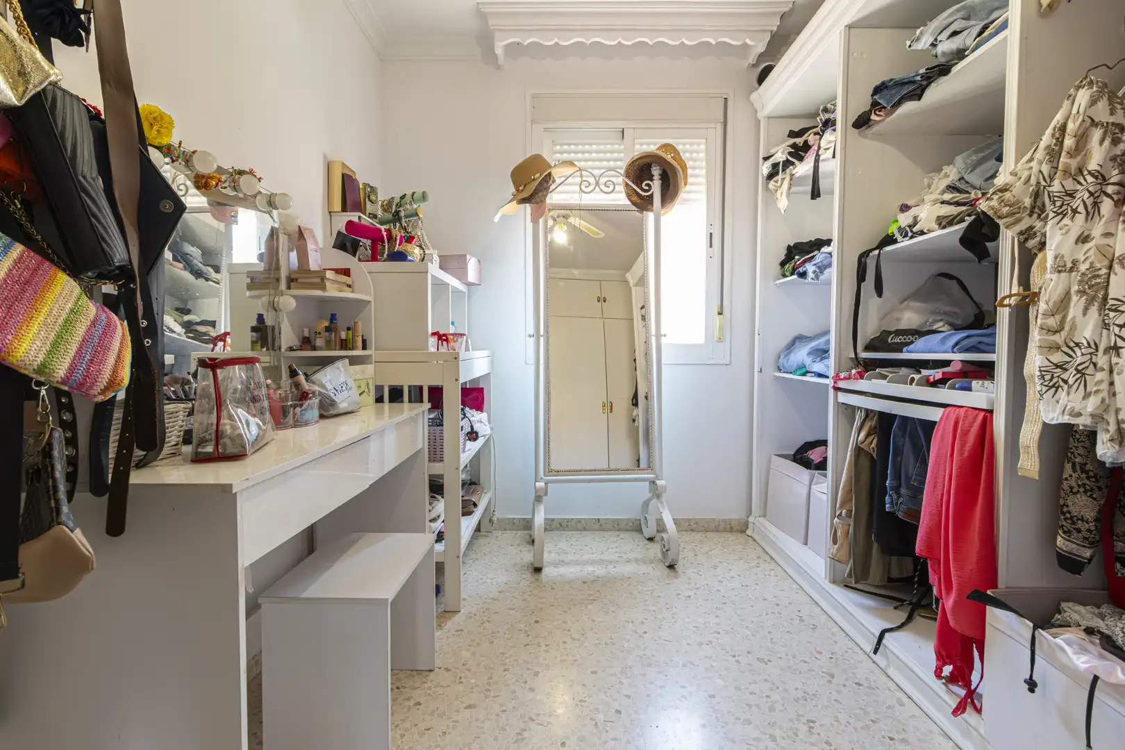 Dormitori de Casa o xalet en venda en El Retiro - Parque Atlántico - Ronda este