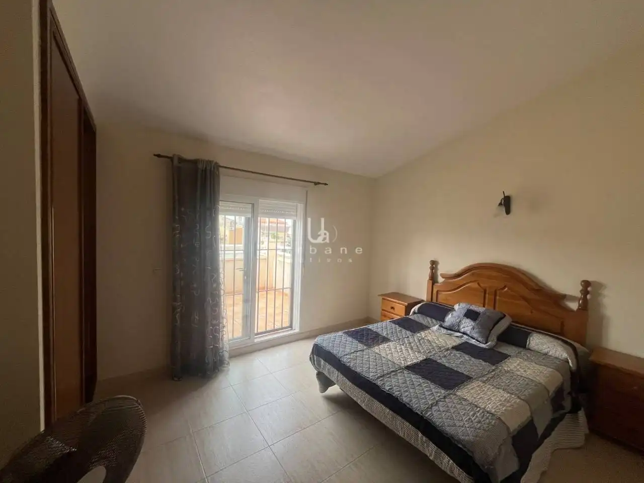 Dormitori de Casa adosada en venda en Pilar de la Horadada amb Terrassa i Moblat