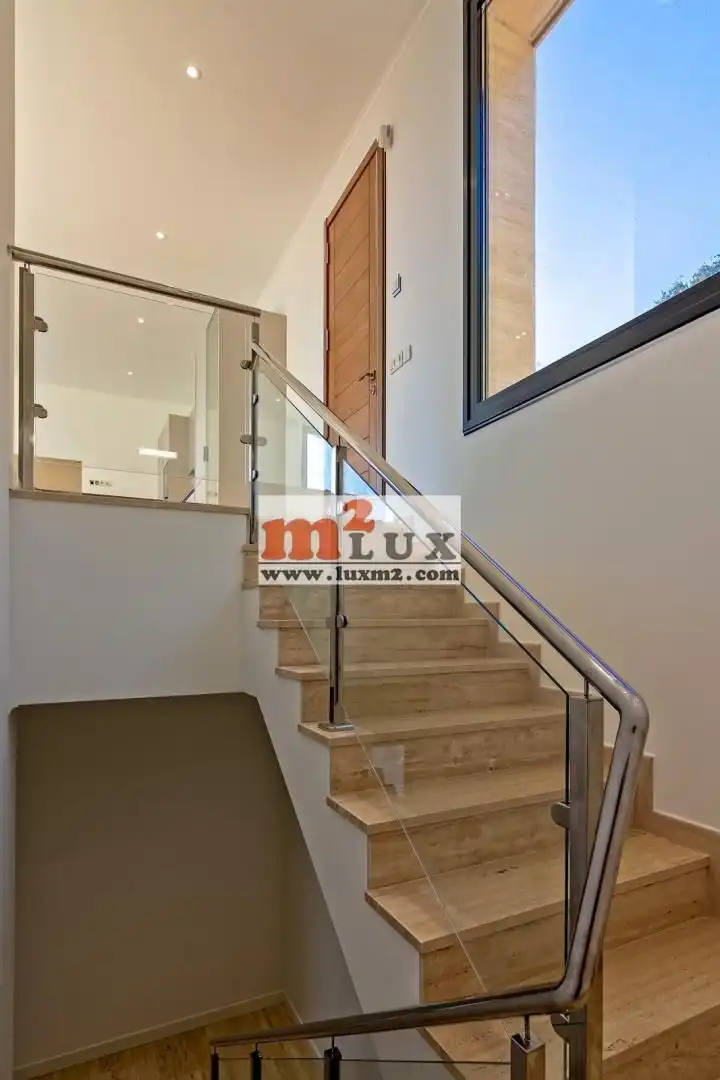 Haus mit Pool zum Verkauf in Carrer Margarida Xirgu 22, imagen 22