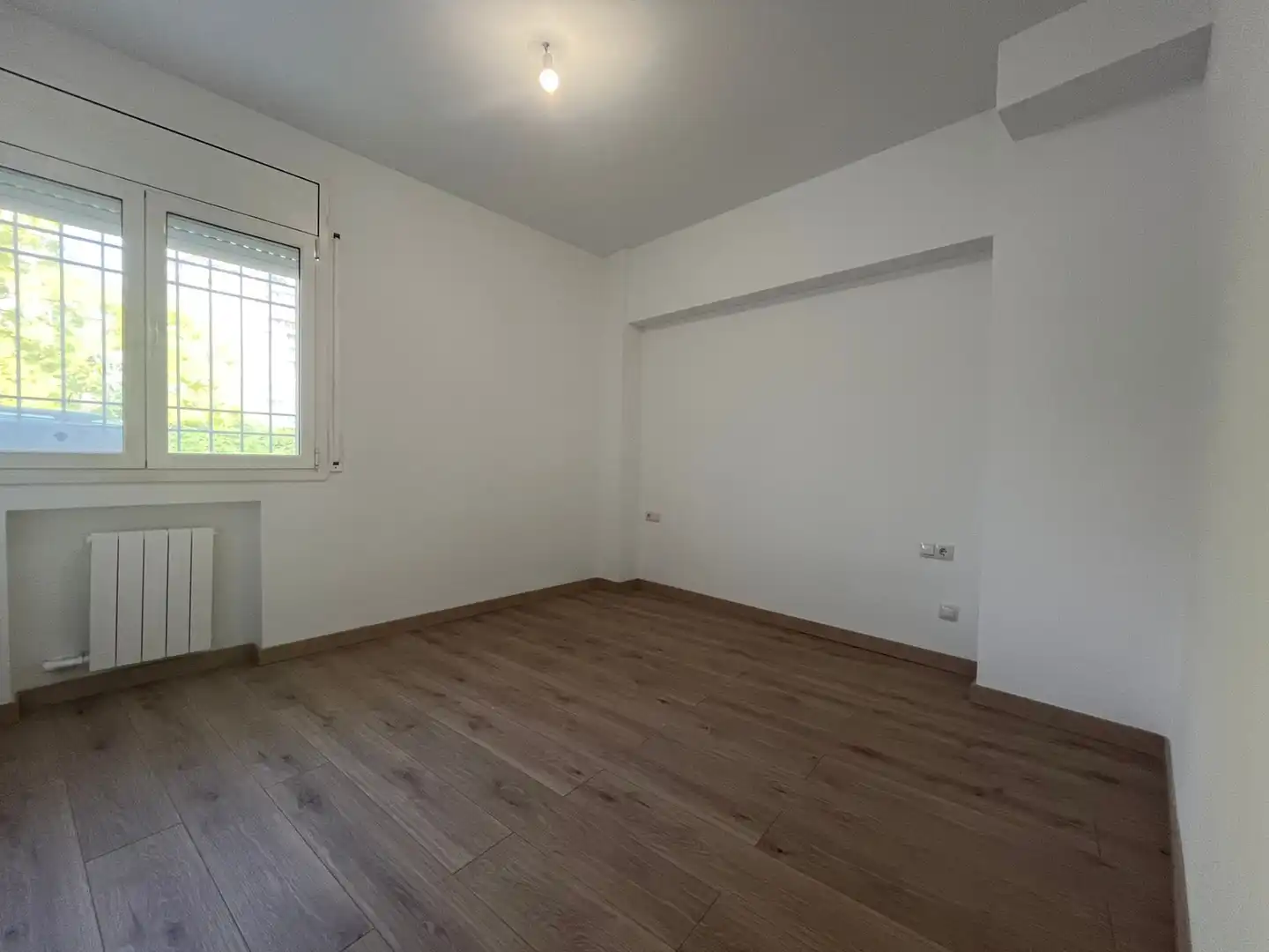 Bedroom of Flat for sale in Sabadell  with Air Conditioner, Heating and Private garden