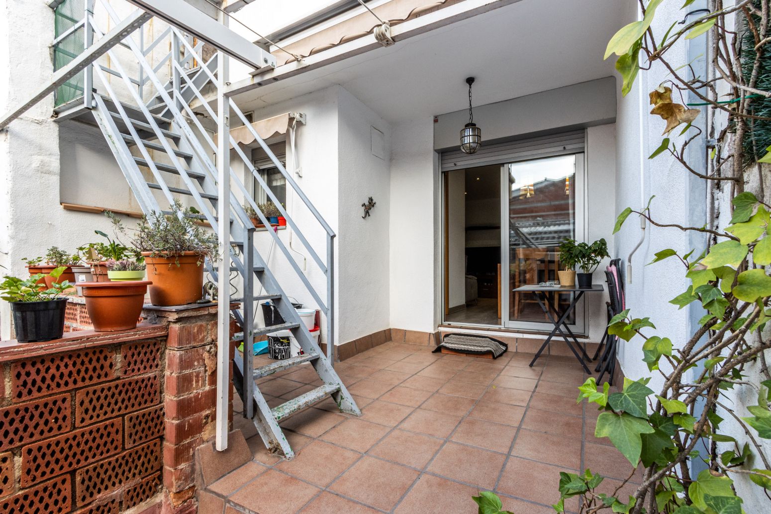 Balcony of House or chalet for sale in Terrassa  with Air Conditioner, Heating and Terrace