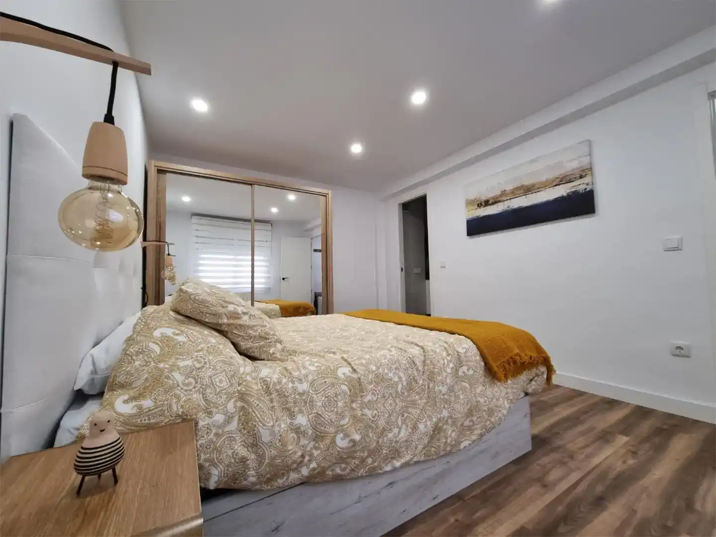 Schlafzimmer von Wohnung zur Miete in Gijón 