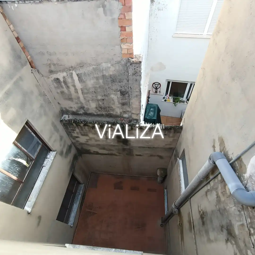 Buildings for sale in Alaquàs, Valencia