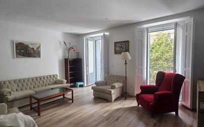 Living room of Flat to rent in  Madrid Capital  with Air Conditioner, Furnished and TV