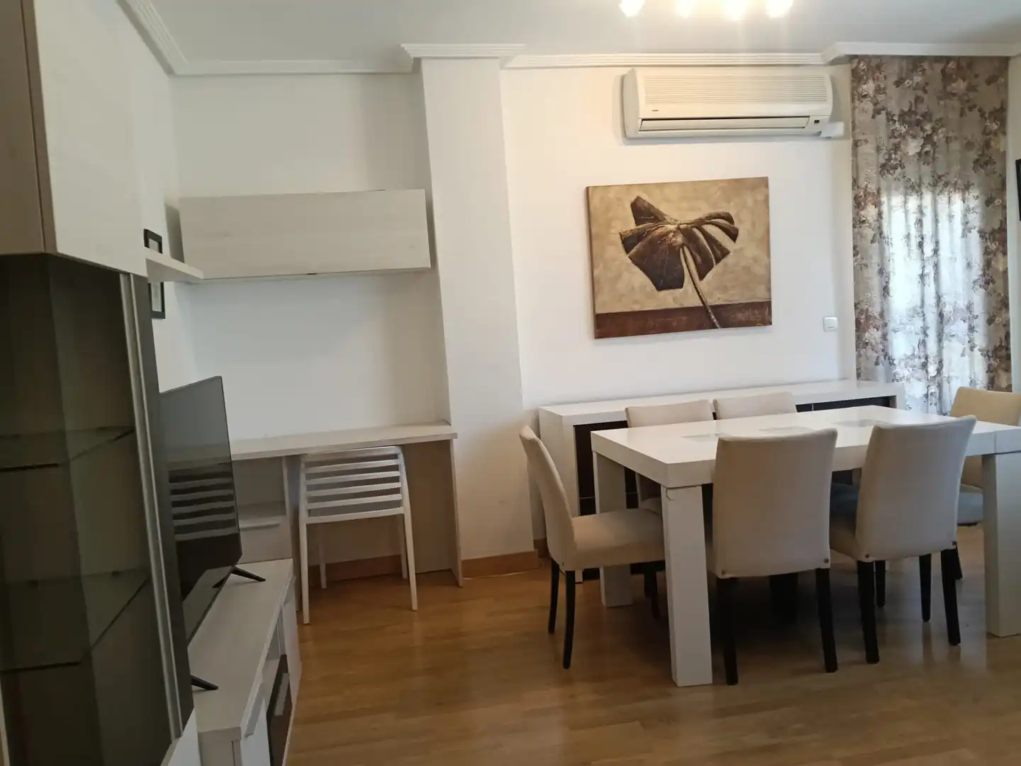 Wohnung mit Terrasse zum Verkauf in Avenida de Gregorio Arcos 3, imagen 4