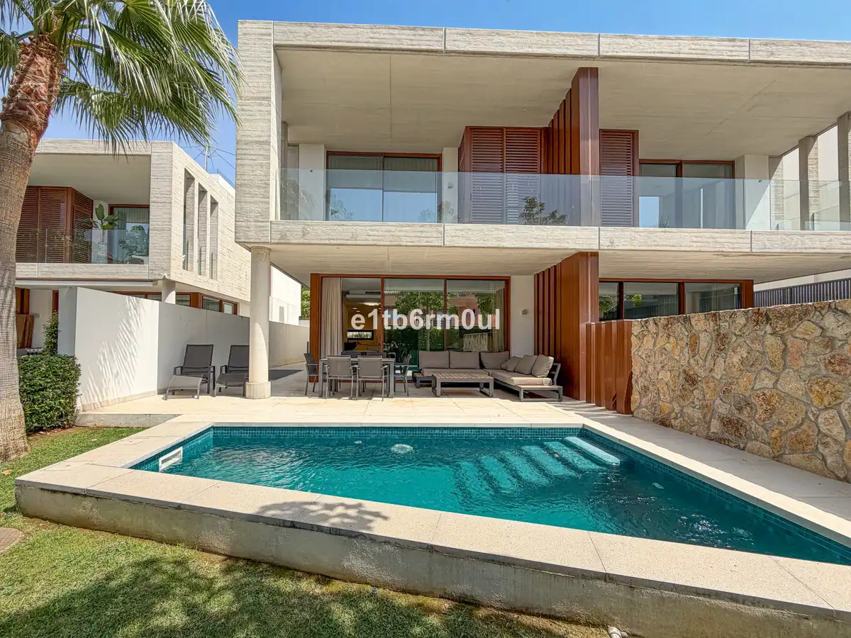 Maison mitoyenne à vendre à Milla de Oro