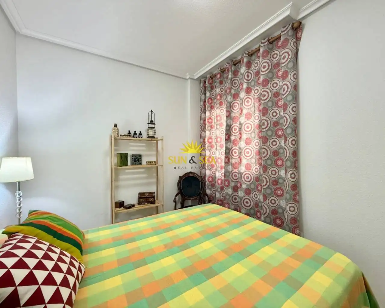 Habitación de Apartamento en venta en Almoradí con Calefacción, Terraza y Trastero