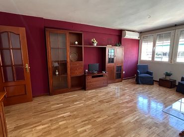 Pis amb ascensor en venda a Barrio Venecia - Nueva Alcalá