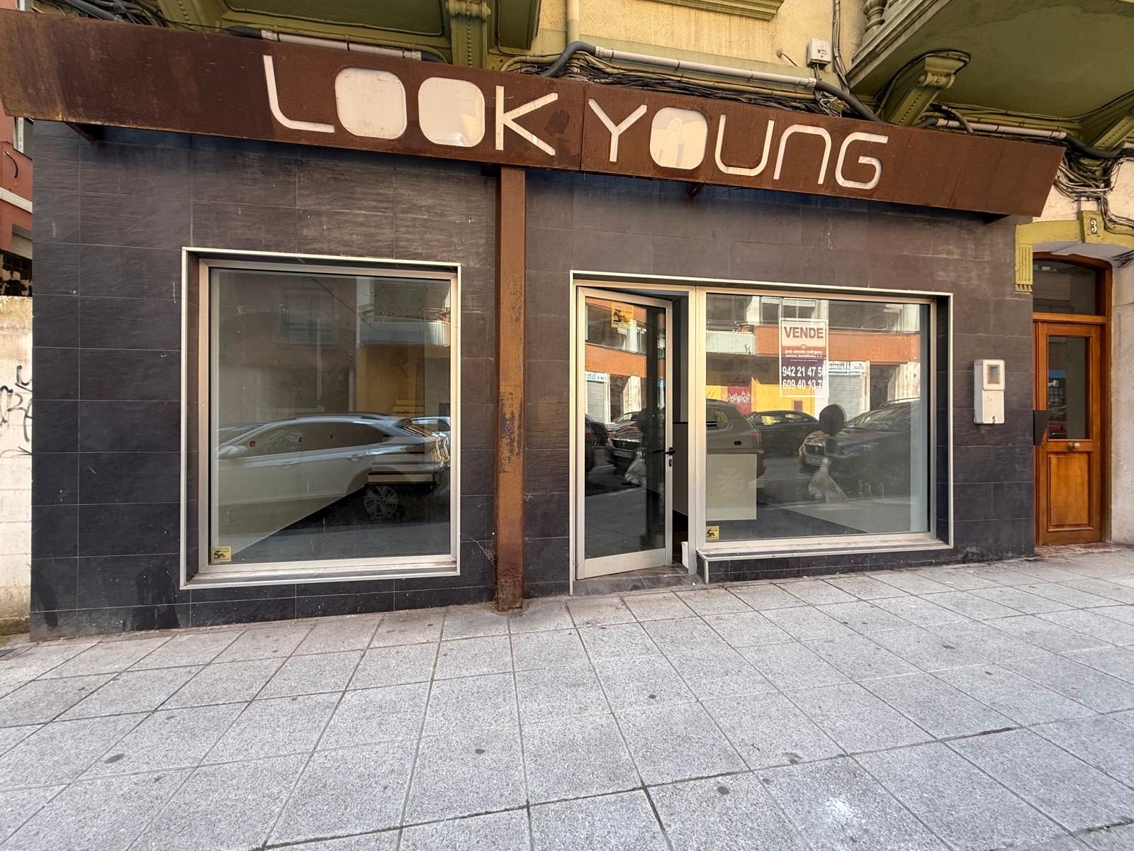 Local en venda en Santander