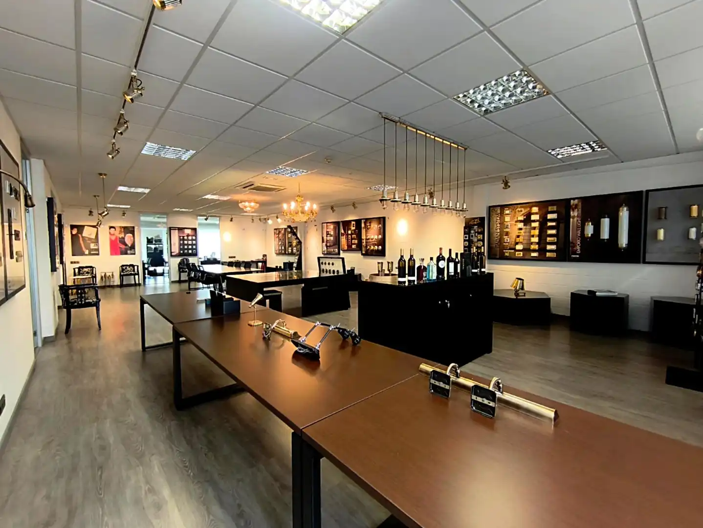 Nau industrial en venda en Badalona