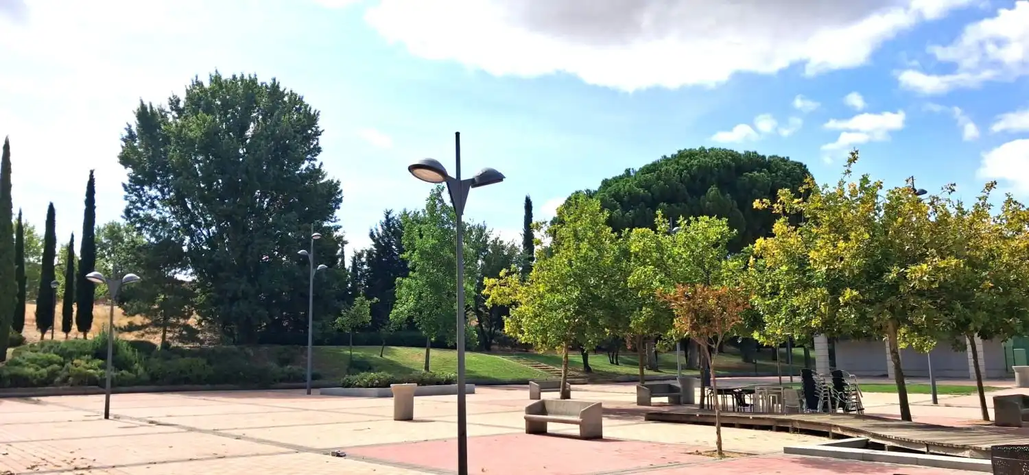 Vista exterior de Dúplex en venda en Valladolid amb Calefacció, Parquet i Terrassa