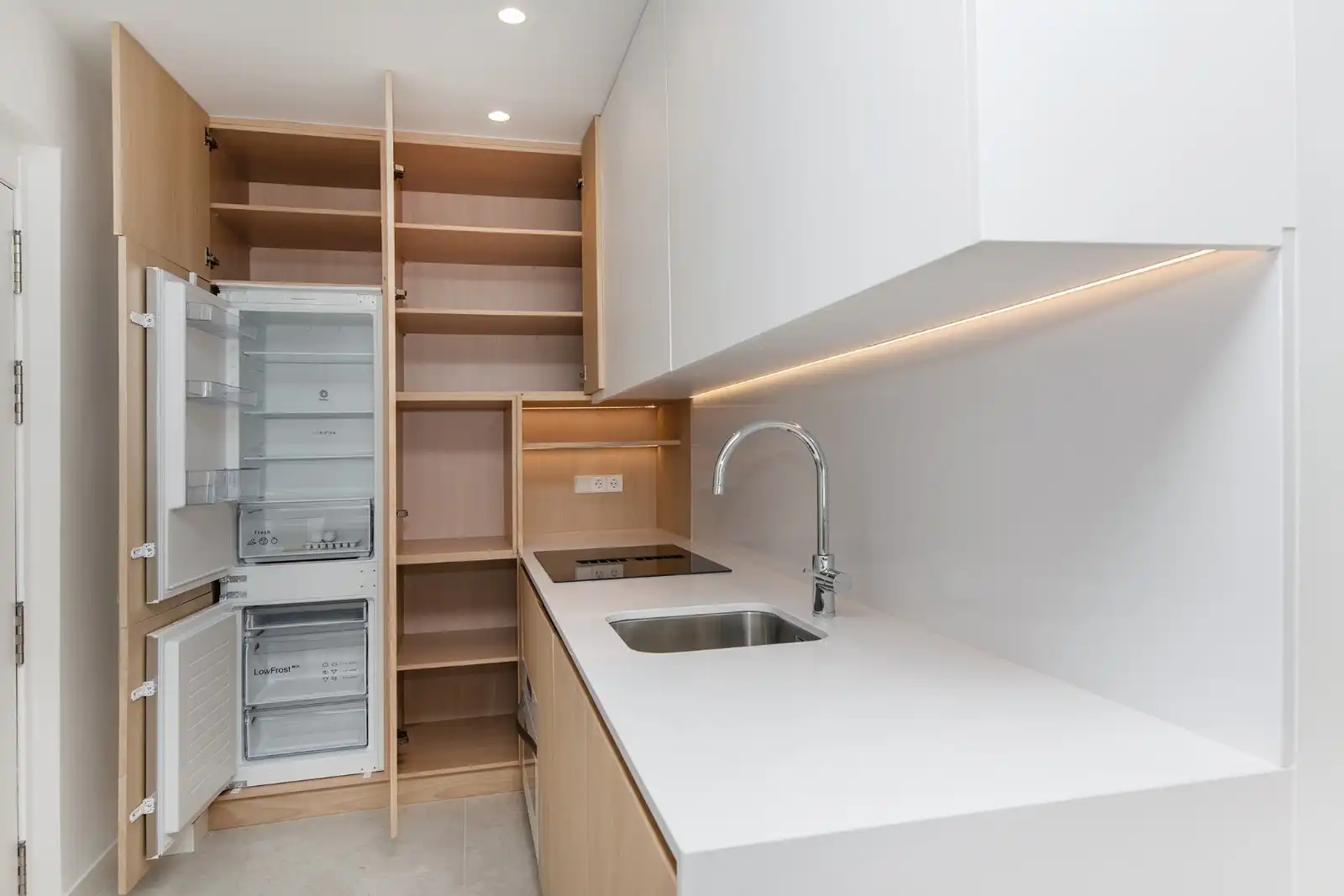 Apartament de lloguer a Plaza Benjamín Palencia, Hospital
